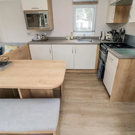 度假居 Pines 30 斯卡伯勒